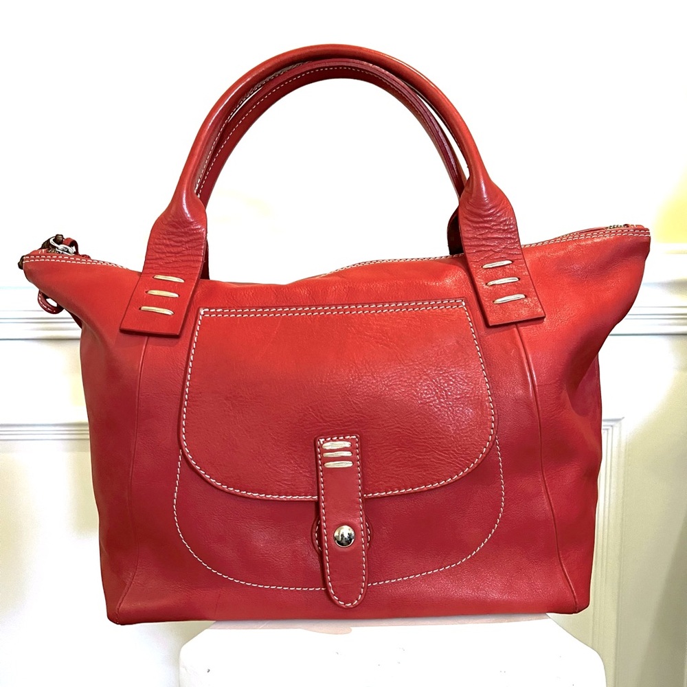 Brick-Color, Rolled Handles, Leather Large Satchel Zipper Tote Bag.